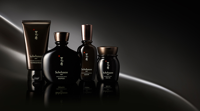 4 Holistic steps to take in your anti-ageing skincare routine