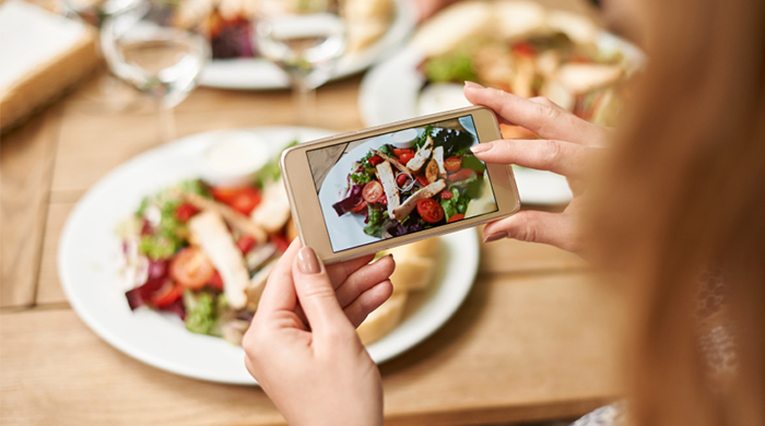 Table manners for the modern-day diner