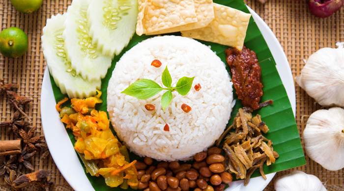 #CheatDayEats: Nasi Lemak