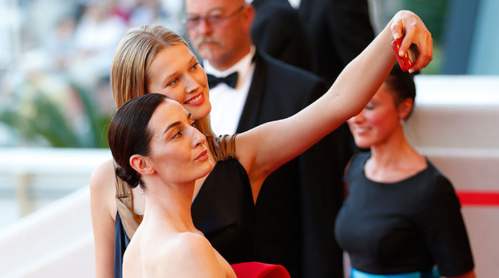 Selfies: Manual, stick or just stick it?