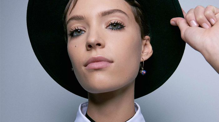 7 Mascaras you need to pull off the spidery lashes trend